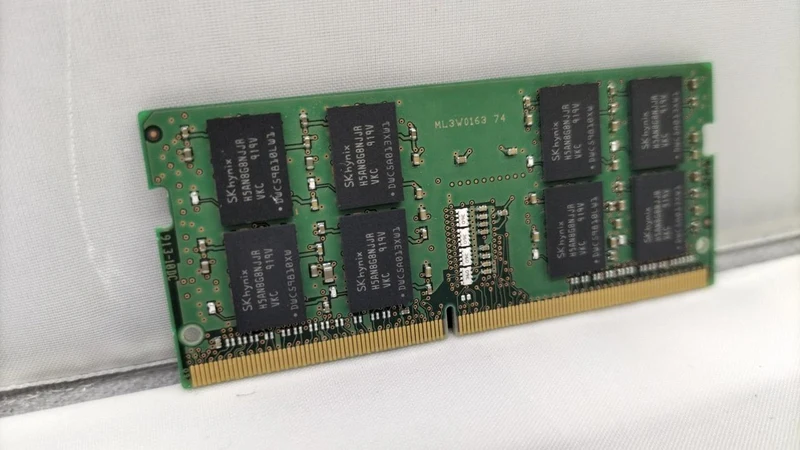 SK HYNIX DDR4-Speicher HMA82GS6JJR8N-VK