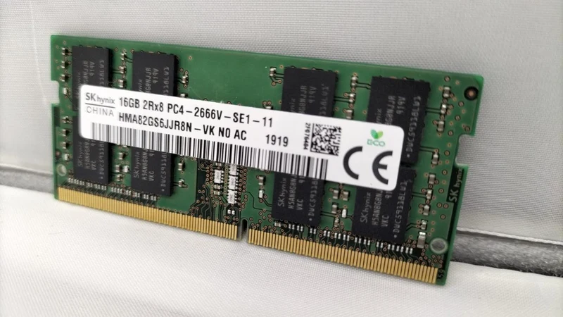 SK HYNIX DDR4-Speicher HMA82GS6JJR8N-VK