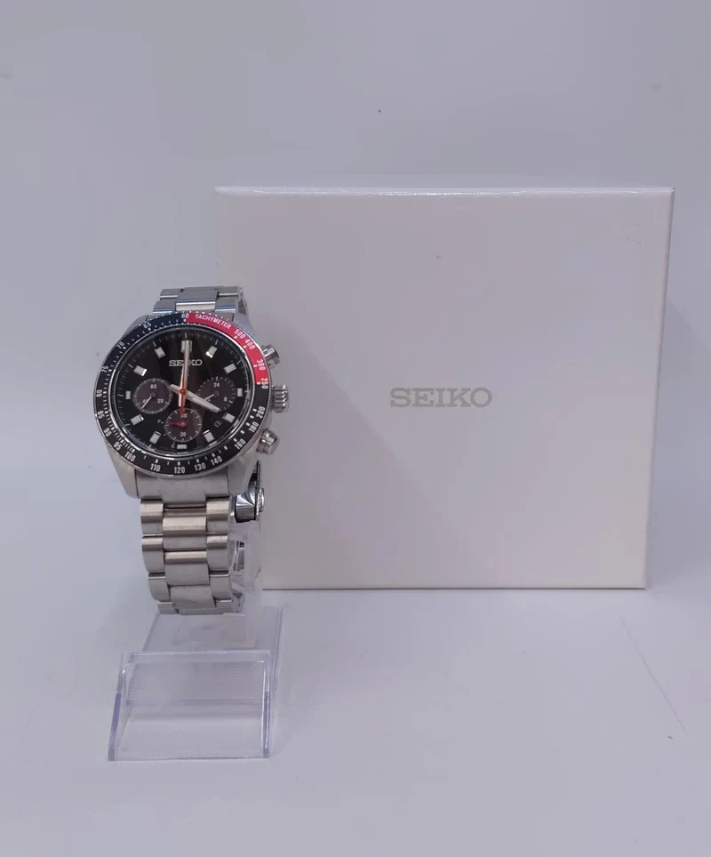 SEIKO Solar-Armbanduhr V192-0AH0