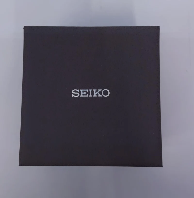 SEIKO Solar-Armbanduhr V192-0AH0