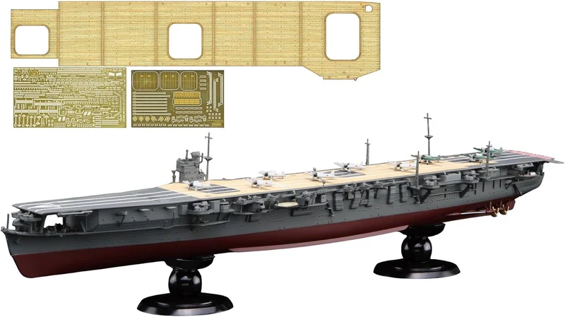 Fujimi FH-24EX-3 1/700 IJN Serie Nr. 24 Japanischer Marine-Flugzeugträger Soryu (mit Ätzteilen und Holzdeck-Abziehbildern)