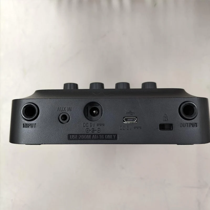 ZOOM Multi-Effekte G1 FOUR