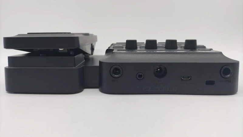 ZOOM Multi-Effekte G1X FOUR