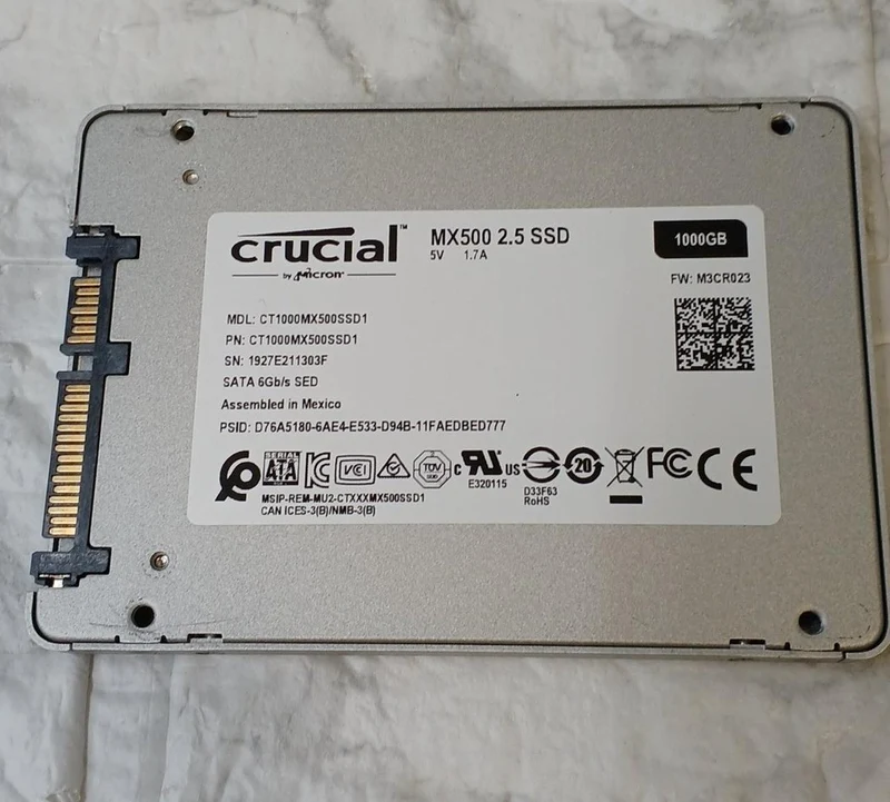 CRUCIAL SSD CT1000MX500SSD1