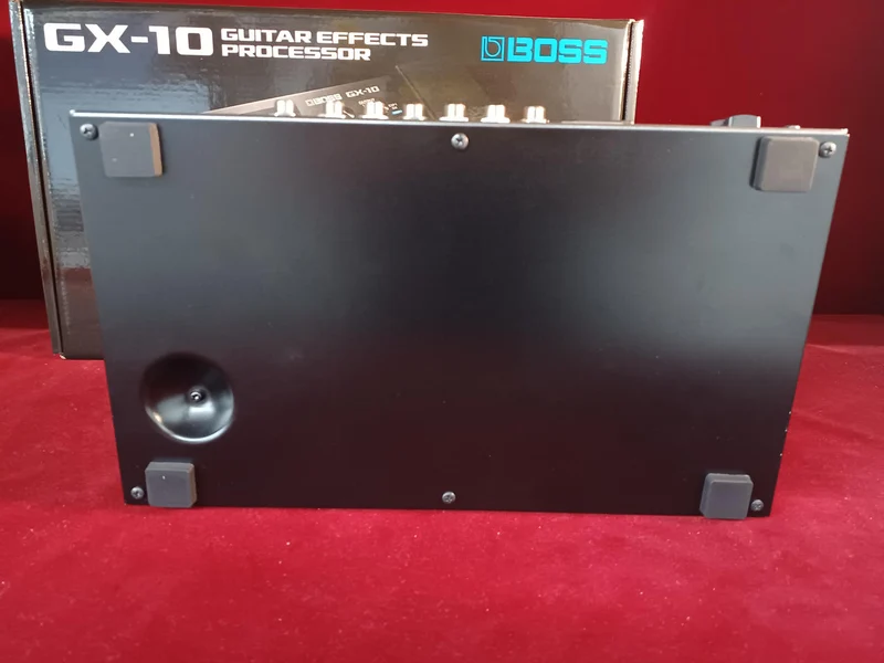 BOSS Multi-Effektgerät GX-10