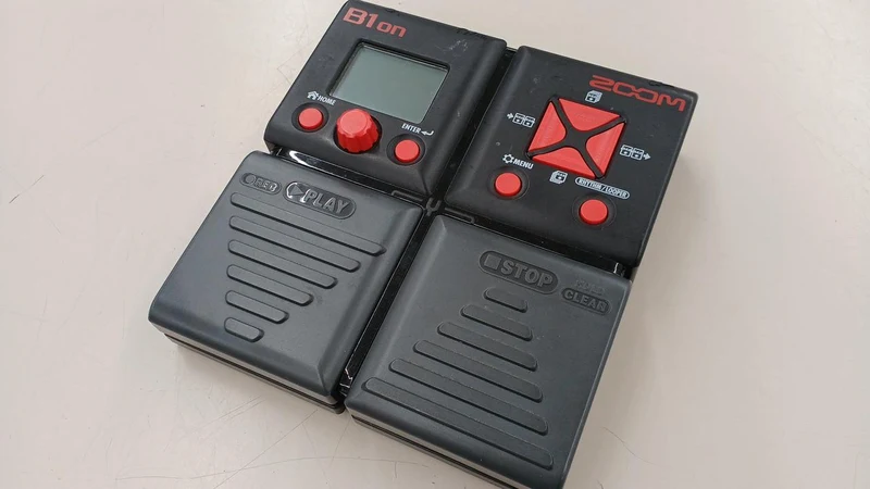 ZOOM Multi-Effektpedal B1ON
