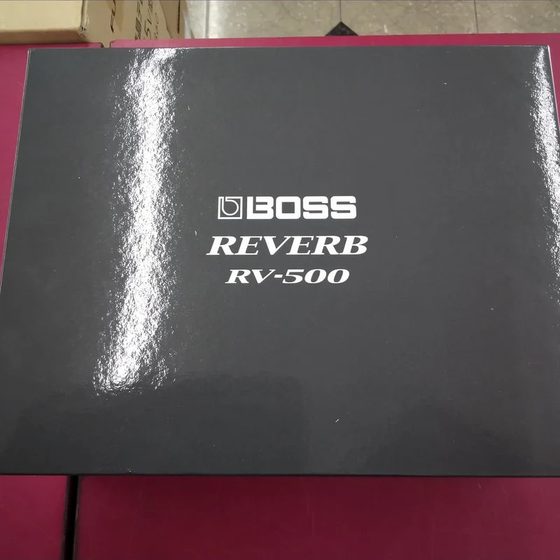 BOSS Multi-Effektgerät RV-500