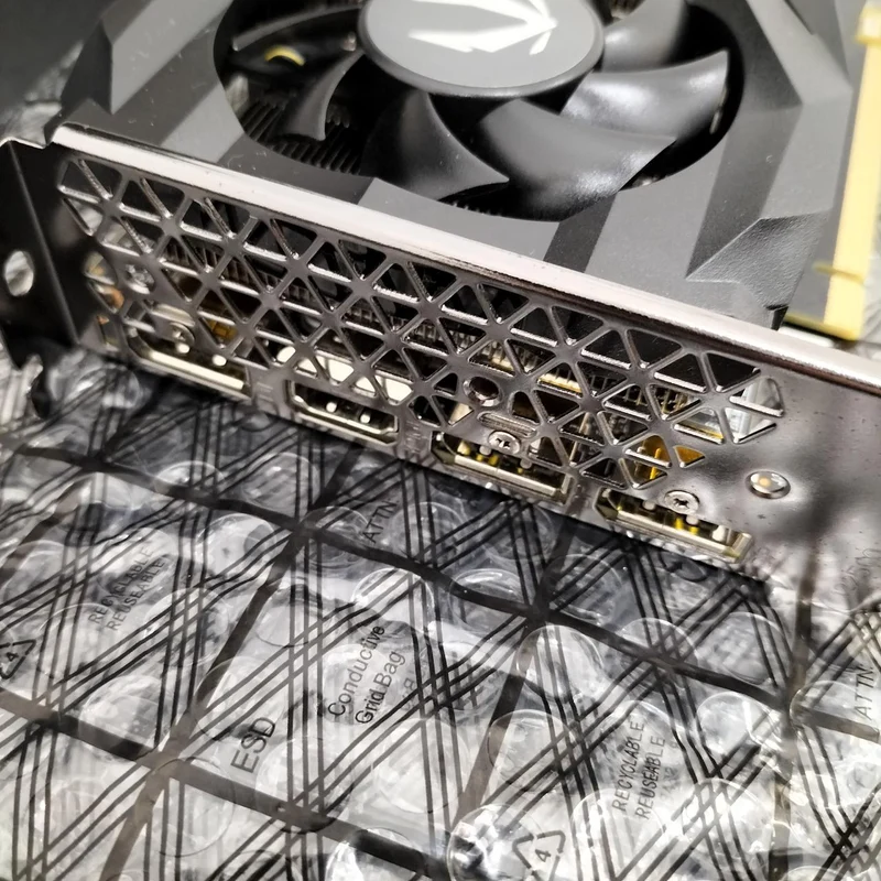 ZOTAC PCI-EXPRESS Bus-kompatible NVIDIA-Grafikkarte ZT-T16610F-10L