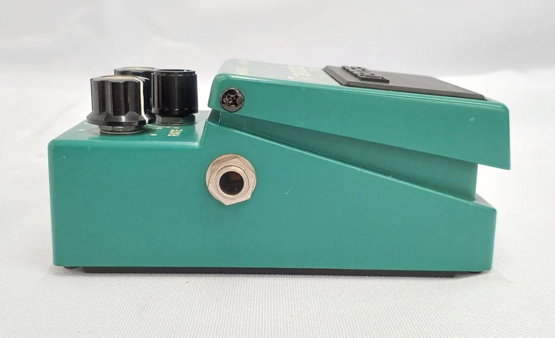 BOSS TR-2 Tremolo-Effektpedal