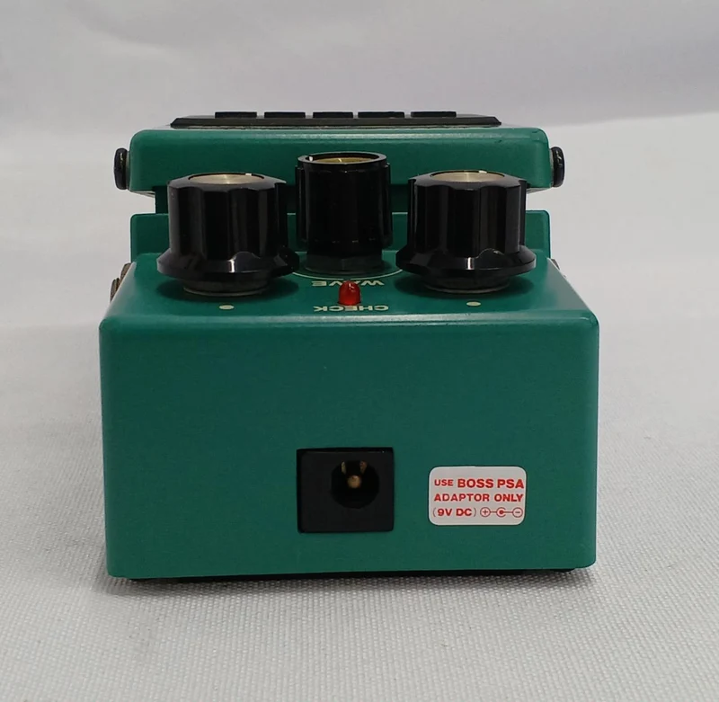 BOSS TR-2 Tremolo-Effektpedal