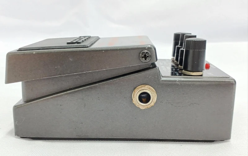 BOSS Distortion MT-2