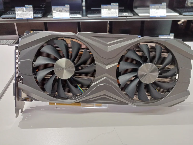ZOTAC-Grafikkarte: GEFORCE GTX 1080 TI AMP