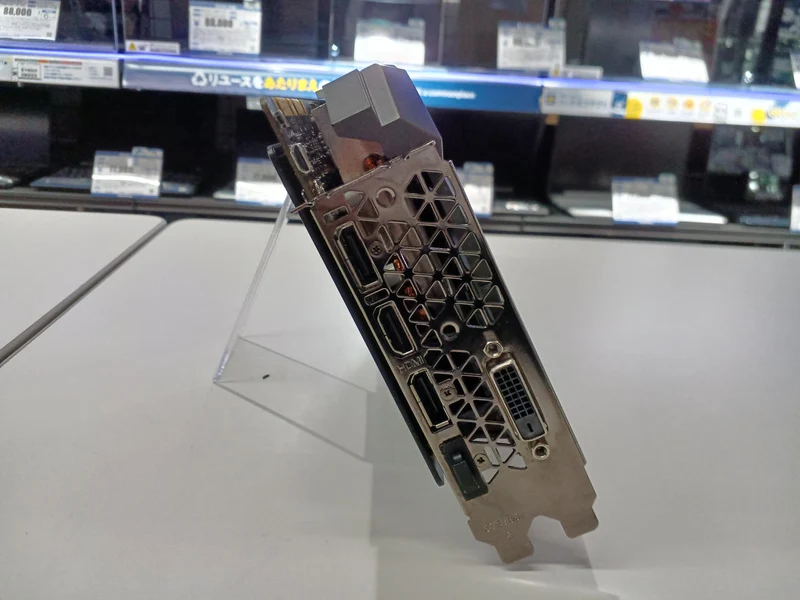 ZOTAC-Grafikkarte: GEFORCE GTX 1080 TI AMP