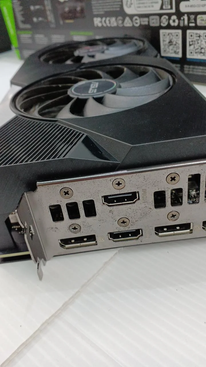 ASUS DUAL-RTX3070-O8G-V2 DUAL-RTX3070-O8G-V2
