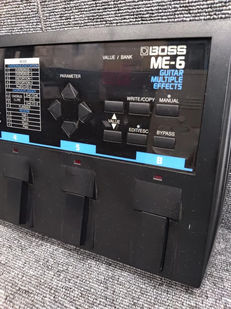 BOSS Multi-Effektpedal ME-6