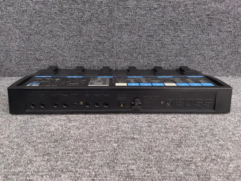 BOSS Multi-Effektpedal ME-6