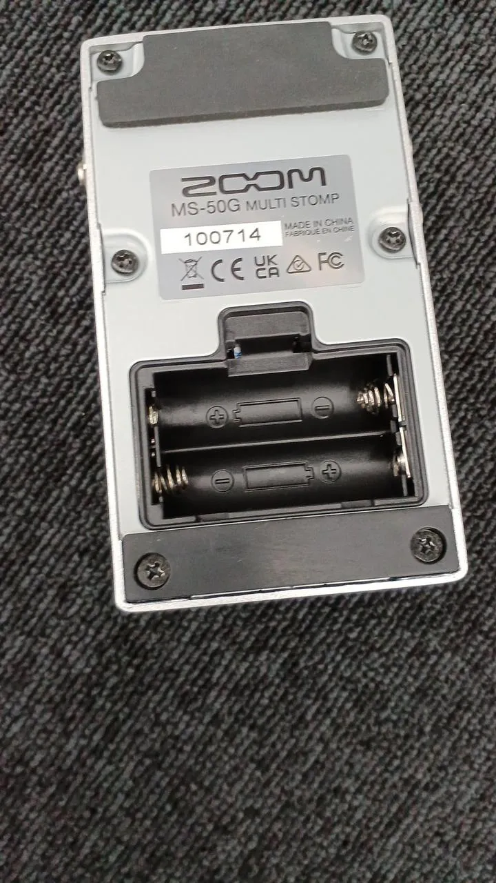 ZOOM Multi-Effektpedal MS-50G