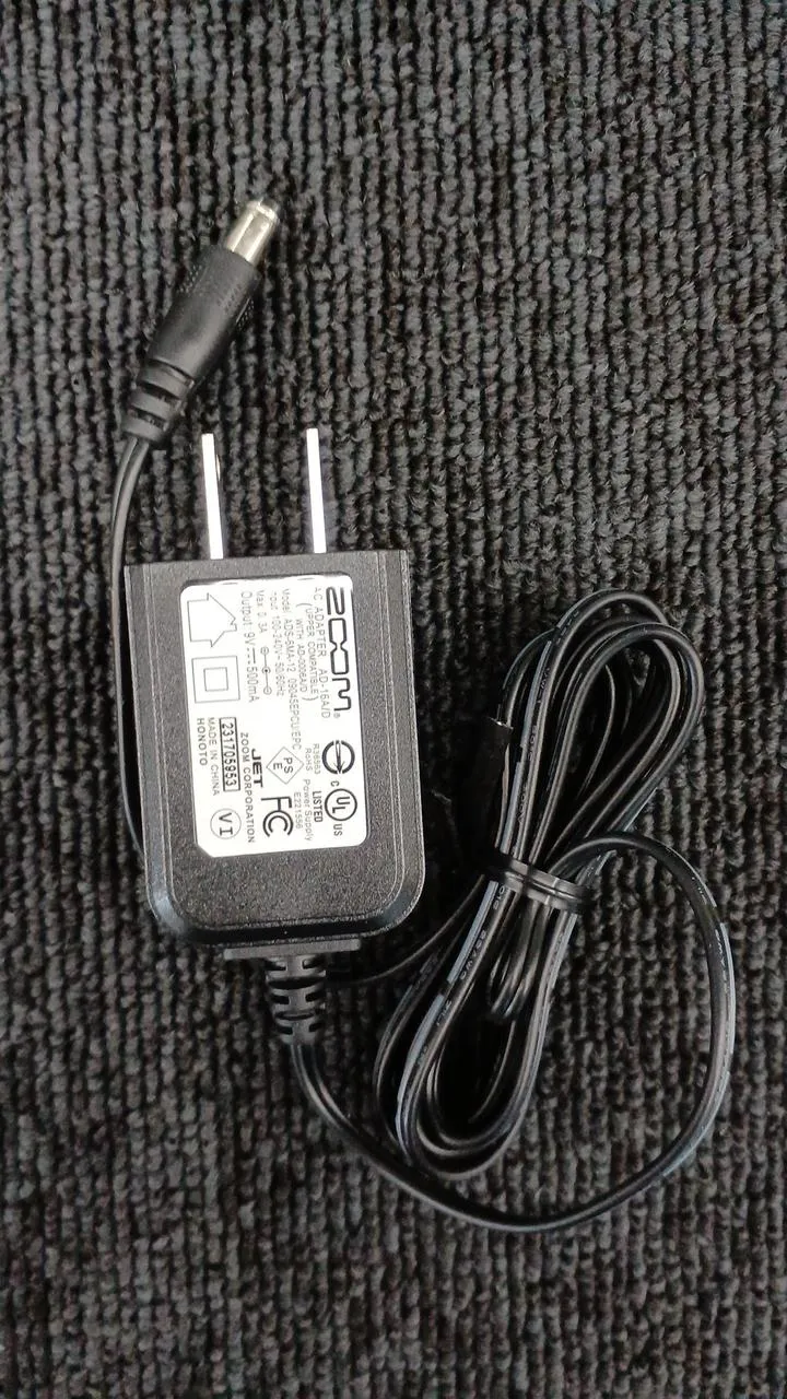 ZOOM Multi-Effektpedal MS-50G