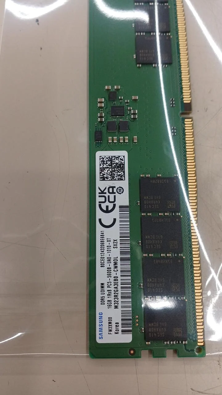 SAMSUNG Desktop-Speicher (DDR5 16GB) M323R2GA3EB0-CWM0L