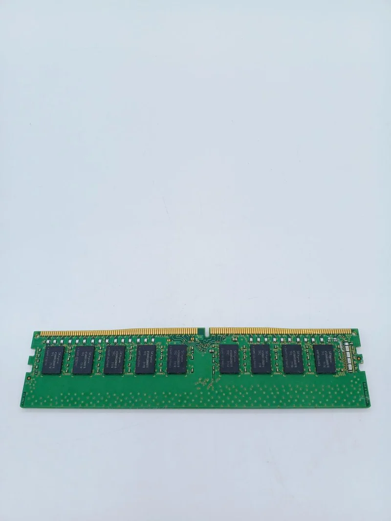 SK HYNIX Server-Speicher: 1 × 8 GB HMA41GU7AFR8N-TF T0 AA