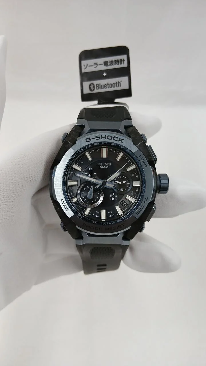 CASIO Solar-Funkarmbanduhr MTG-B4000B-1A2JF