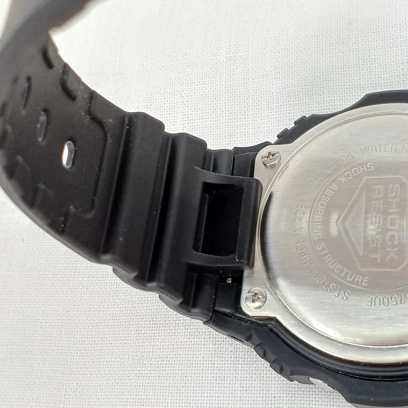 CASIO G-SHOCK DW-5750UE-1JF