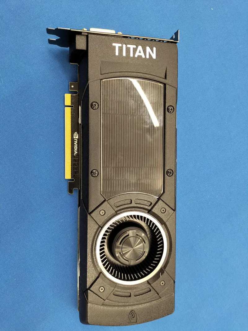 NVIDIA-Grafikkarte: NTITAN X12GD5