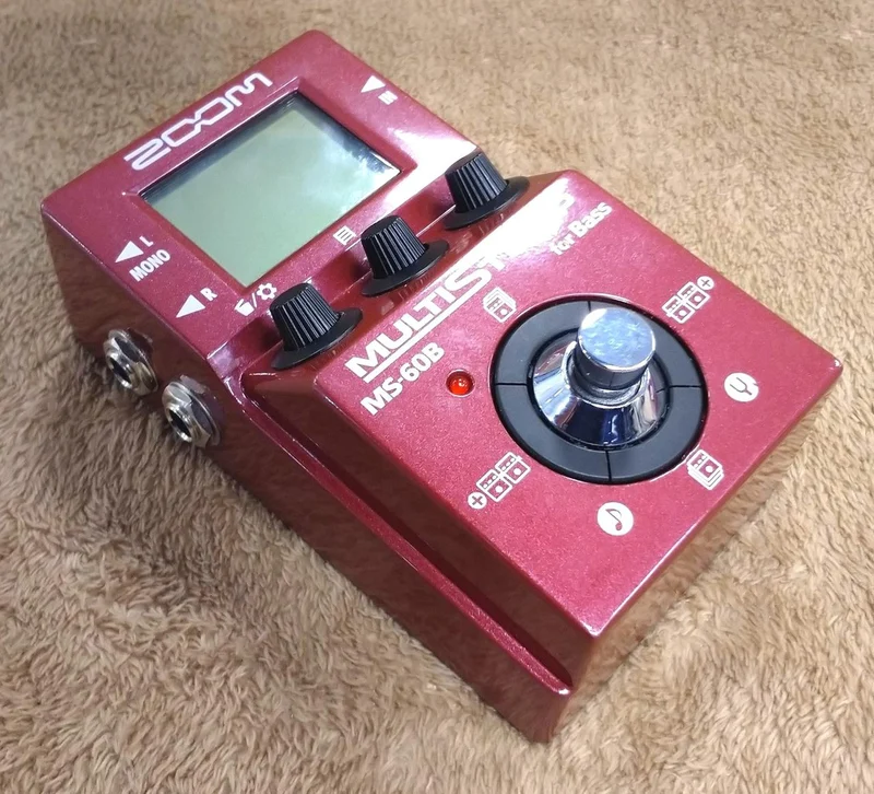 ZOOM Multi-Effektpedal MS-60B