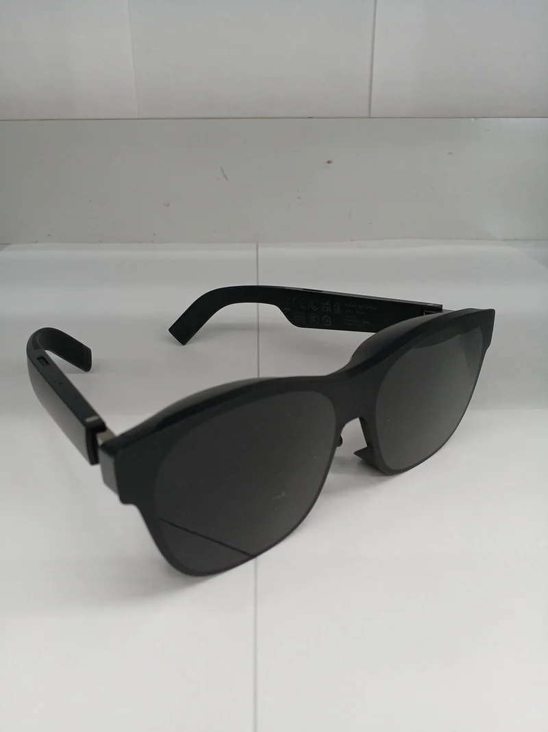 XREAL Smart Glasses AIR2 PRO