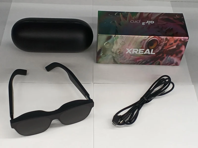 XREAL Smart Glasses AIR2 PRO
