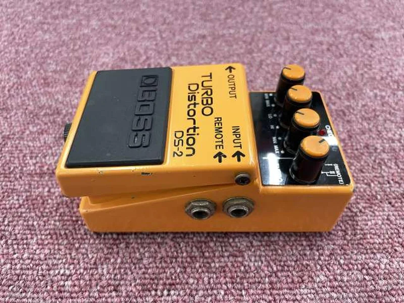 BOSS Distortion Effects DS-2