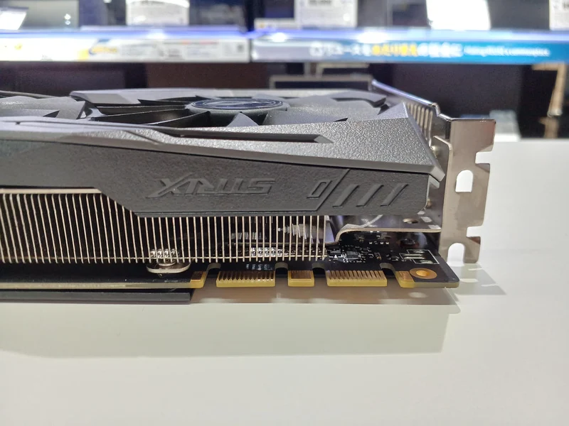 ASUS Grafikkarte: STRIX GTX1070 08G GAMING