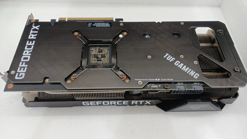 ZOTAC Grafikkarte: TUF-RTX3070TI-8GB-GAMING