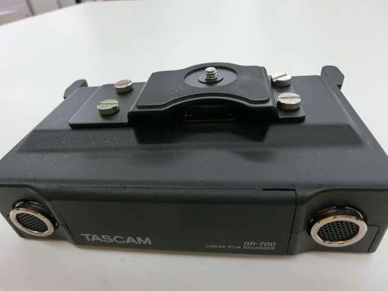 TASCAM PCM-Recorder DR-70D