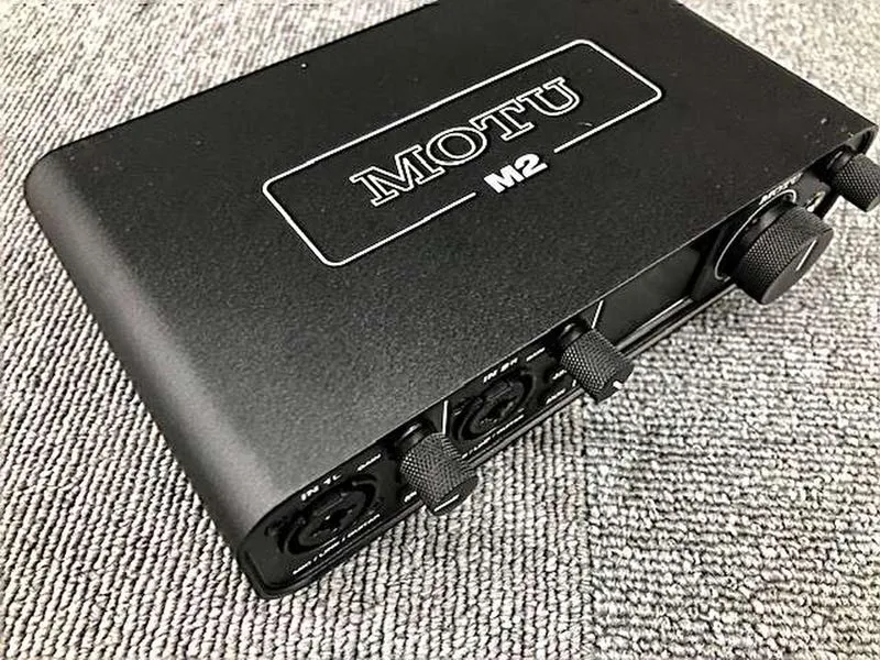 MOTU Audio-Interface: M2