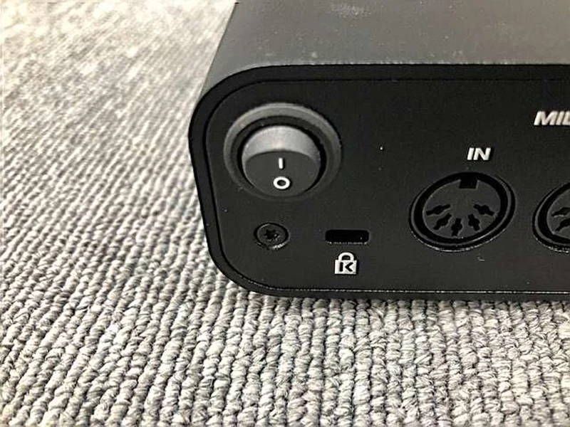 MOTU Audio-Interface: M2