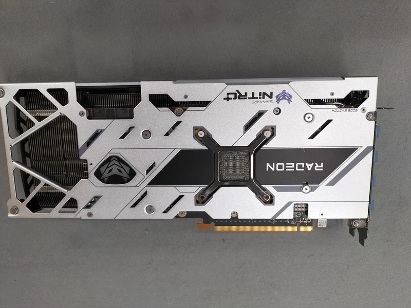 SAPPHIRE-Grafikkarte: AMD RADEON RX6700XT GAMING 12G