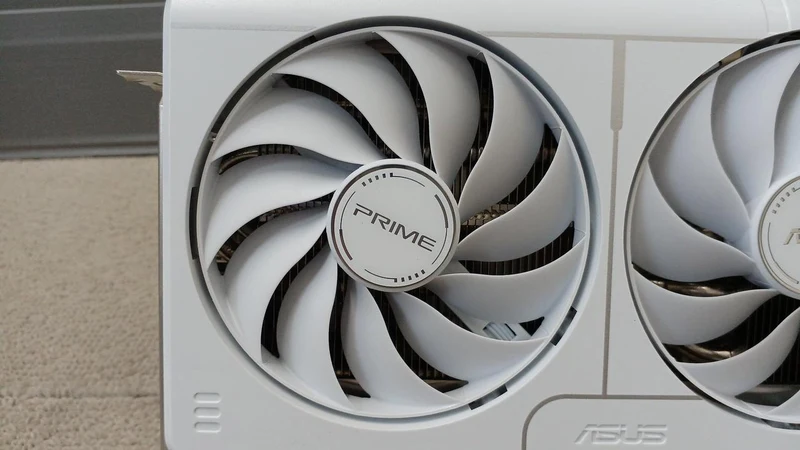 ASUS Grafikkarte: PRIME-RX9070XY-O16G-WHITE