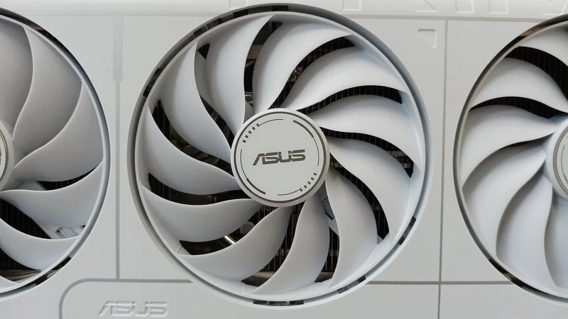 ASUS Grafikkarte: PRIME-RX9070XY-O16G-WHITE