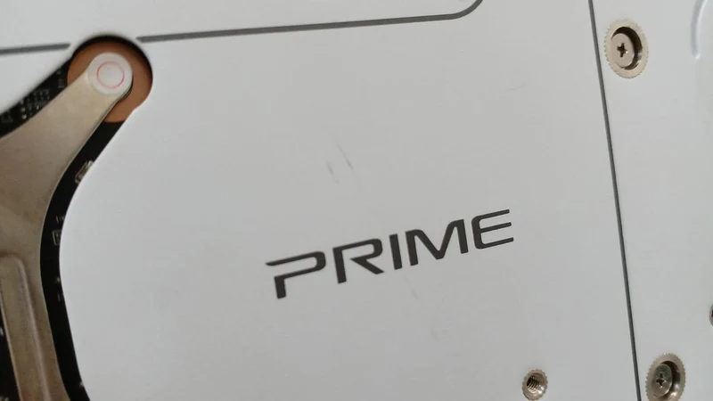 ASUS Grafikkarte: PRIME-RX9070XY-O16G-WHITE