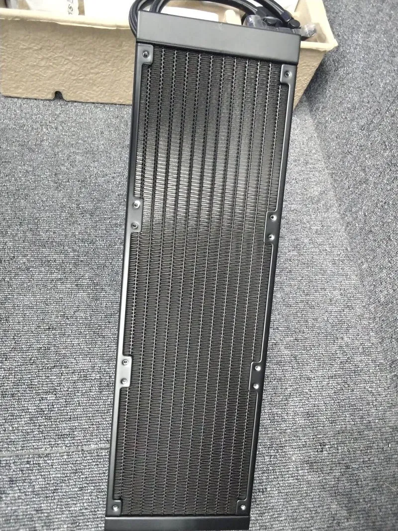 CORSAIR Wassergekühlter CPU-Kühler NAUTILUS 360 RS