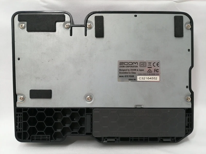 ZOOM Multi-Effekte G1X FOUR