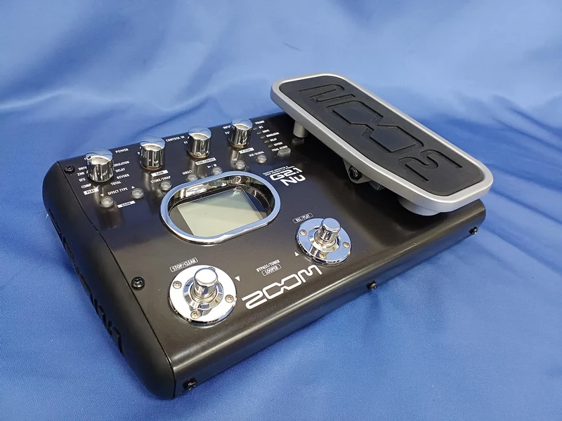ZOOM Multi-Effektpedal G2.1NU