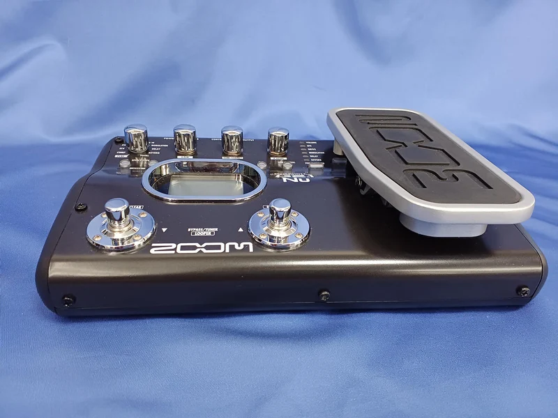 ZOOM Multi-Effektpedal G2.1NU
