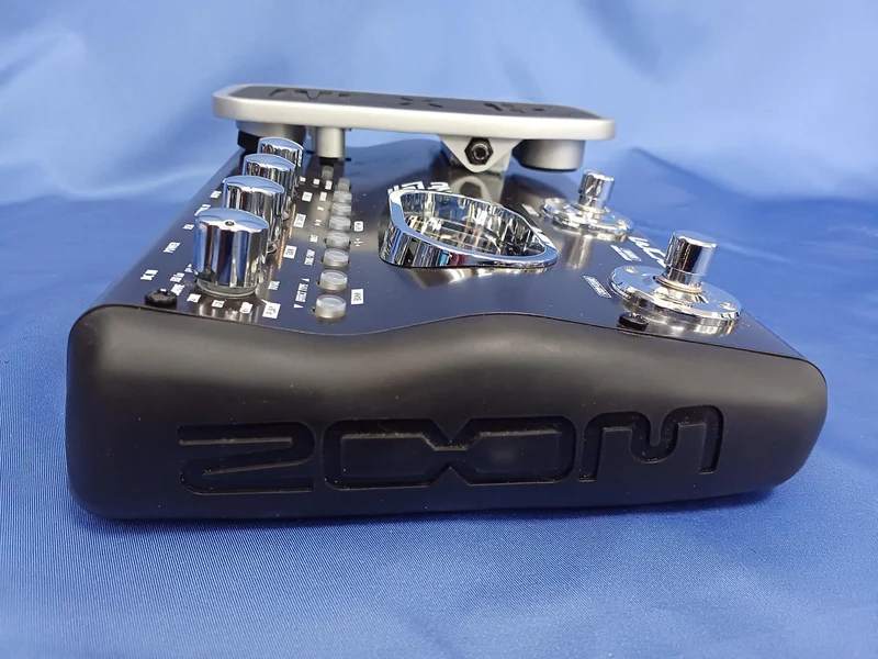 ZOOM Multi-Effektpedal G2.1NU