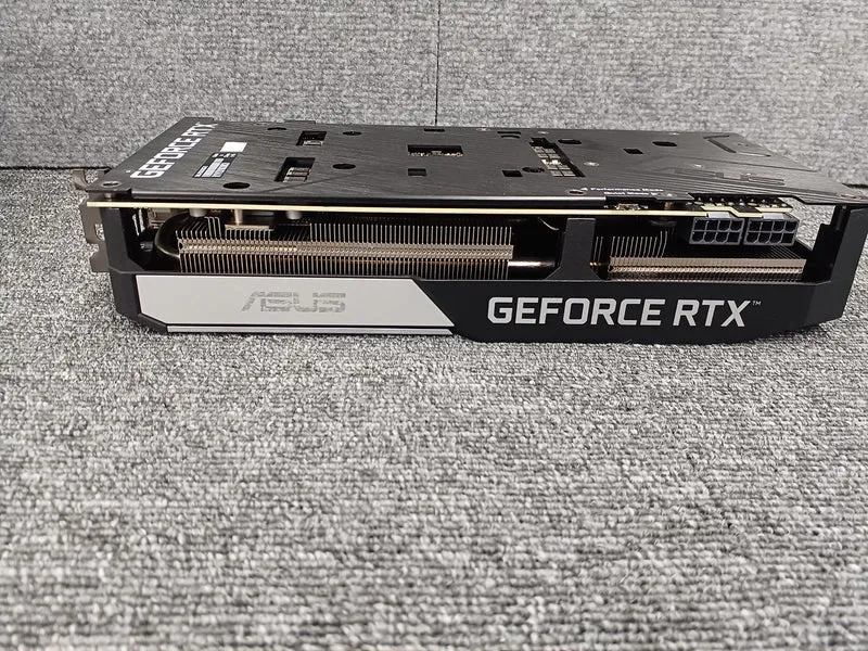 ASUS Grafikkarte DUAL-RTX3070-O8G-V2