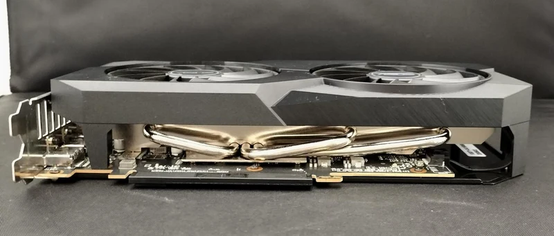 ASUS PCI-EXPRESS Bus-kompatible ATI-Grafikkarte DUAL-RT6600-8G-V2