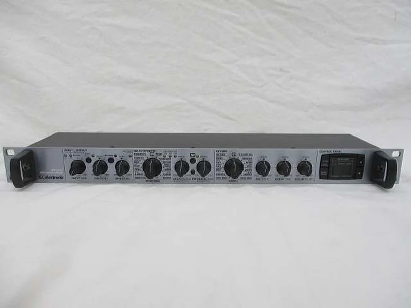 TC ELECTRONIC Reverb/Effektprozessor M350