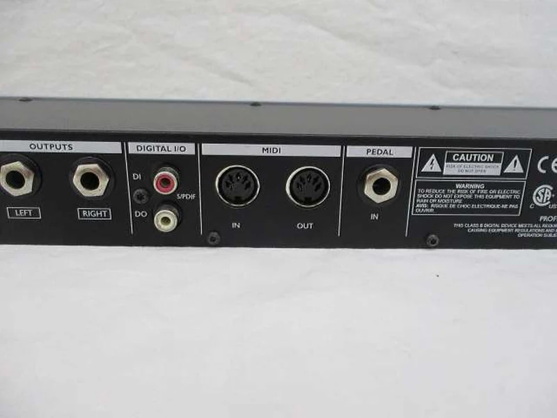TC ELECTRONIC Reverb/Effektprozessor M350