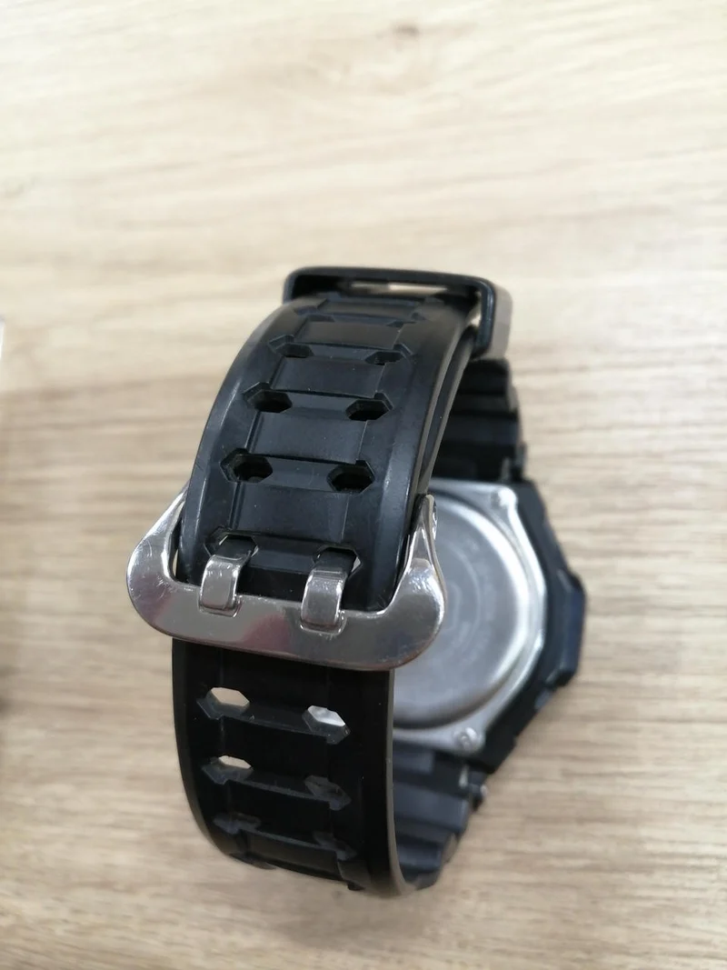 CASIO G-SHOCK BLK/GW-4000A/Kratzer